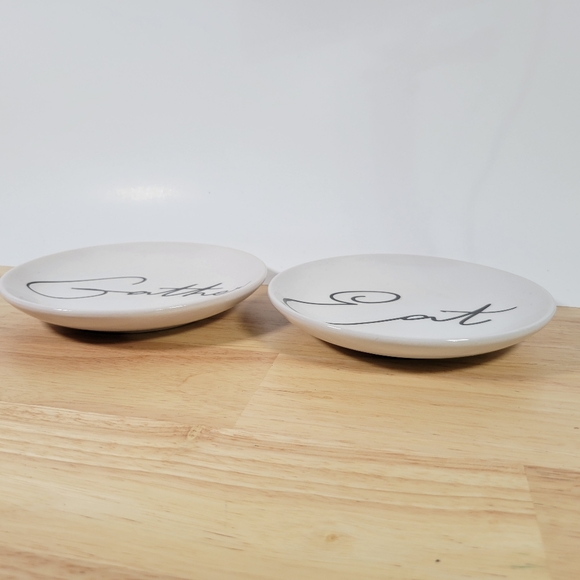 Plates Decor 2 Decrotive Farmhouse 6 in - Picture 2 of 4